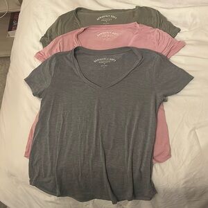 3 Piece Aeropostale Seriously Soft Tee Bundle